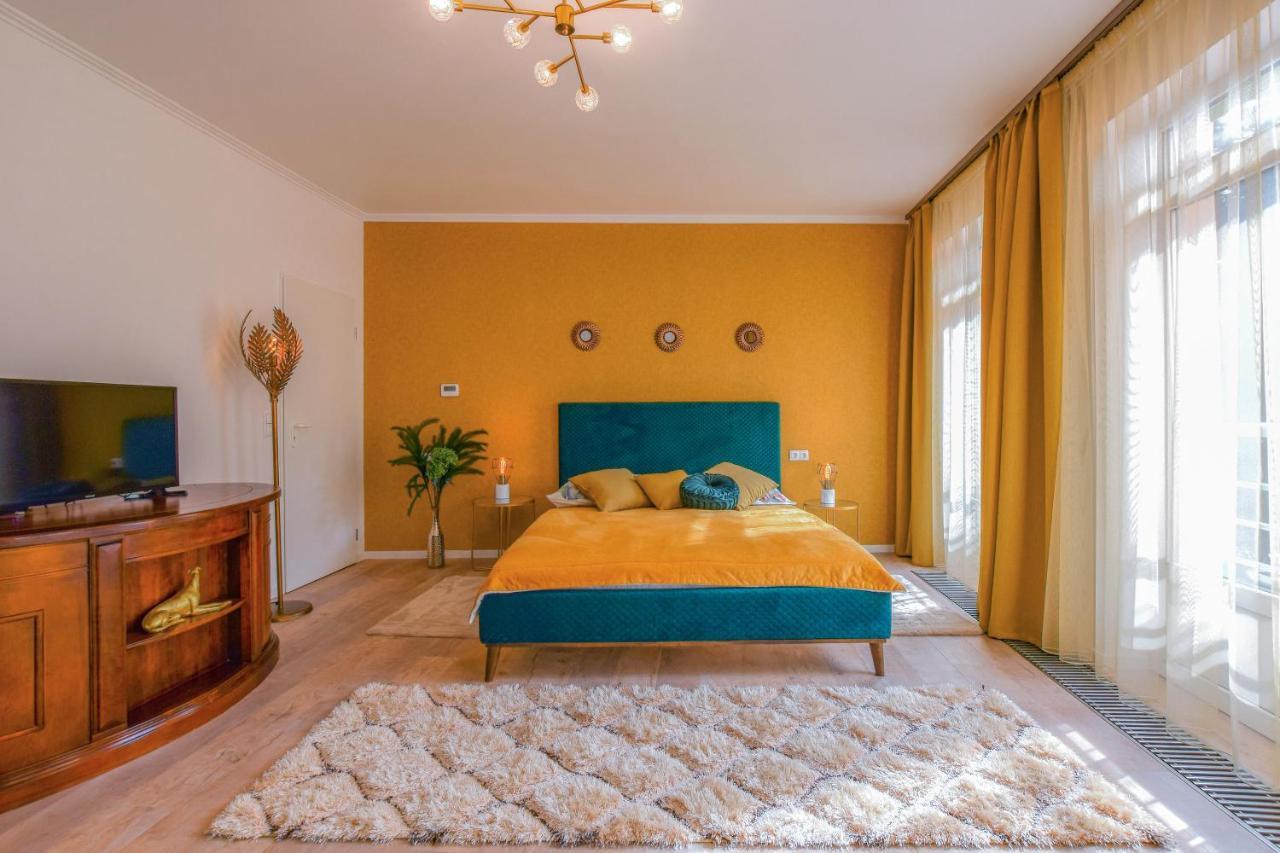Koenigin Apartman Pécs Esterno foto